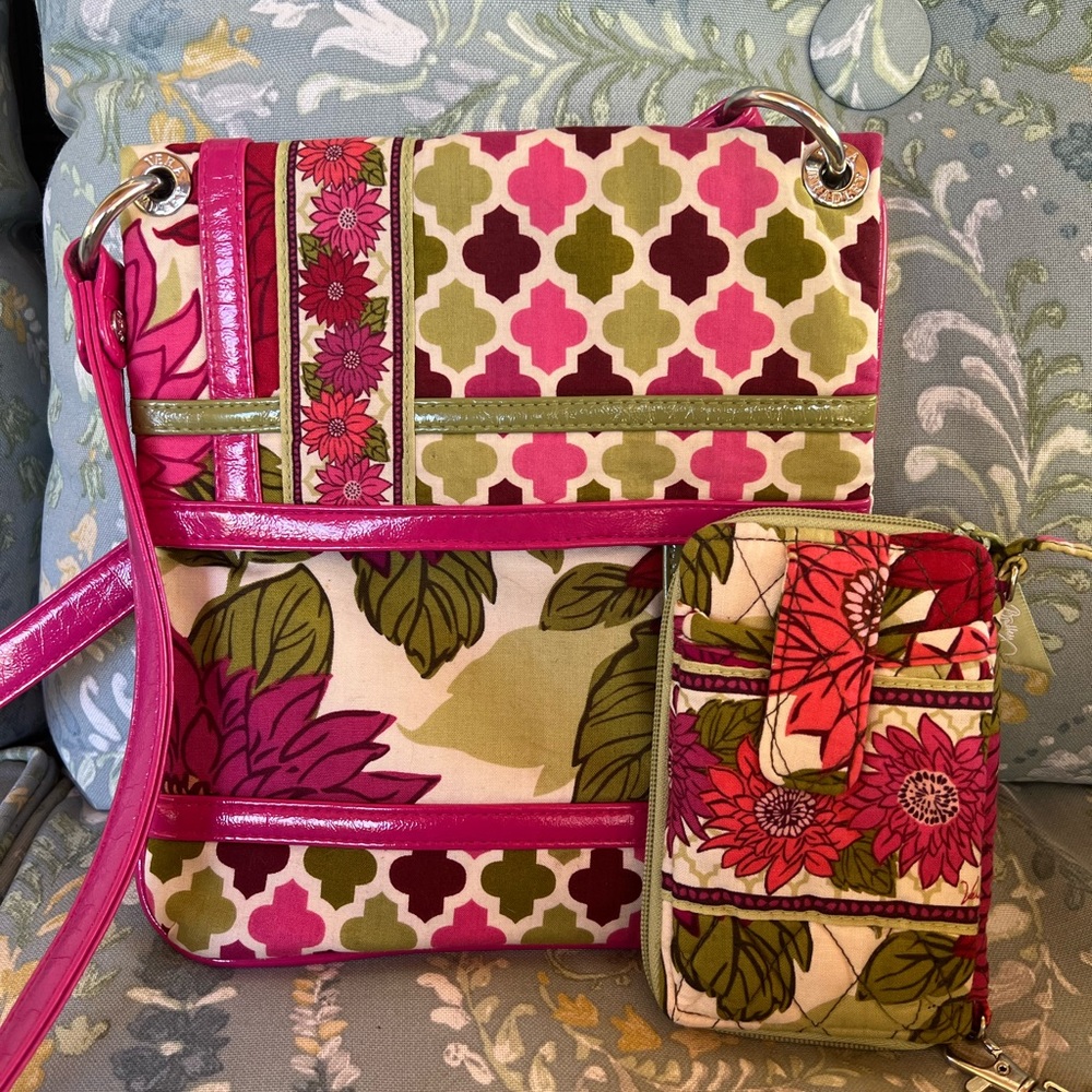Vera Bradley Hello Dahlia print Crossbody Purse and Matching Wallet Set